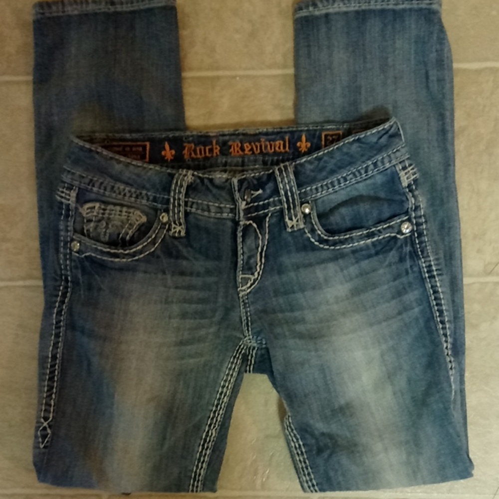 Alanis Capris - image 3